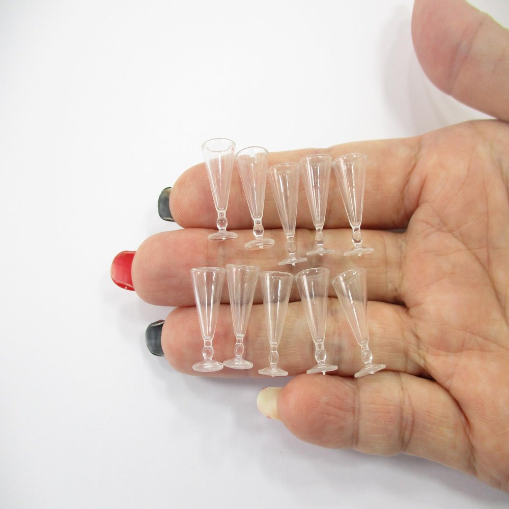 10 Acrylic Ice Cream Cocktail Glass Dollhouse Miniatures Accessories 12491